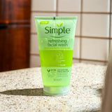 SIMPLE KIND TO SKIN REFRESHING FACIAL WASH