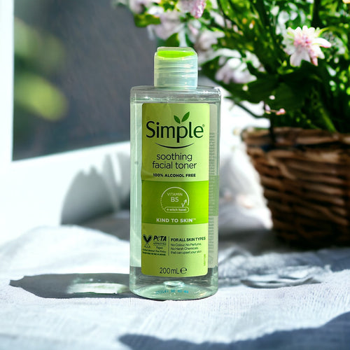 SIMPLE KIND TO SKIN SOOTHING FACIAL TONER